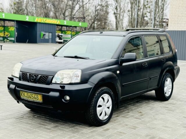 Чорний Ніссан ІксТрейл, об'ємом двигуна 0 л та пробігом 200 тис. км за 2999 $, фото 17 на Automoto.ua