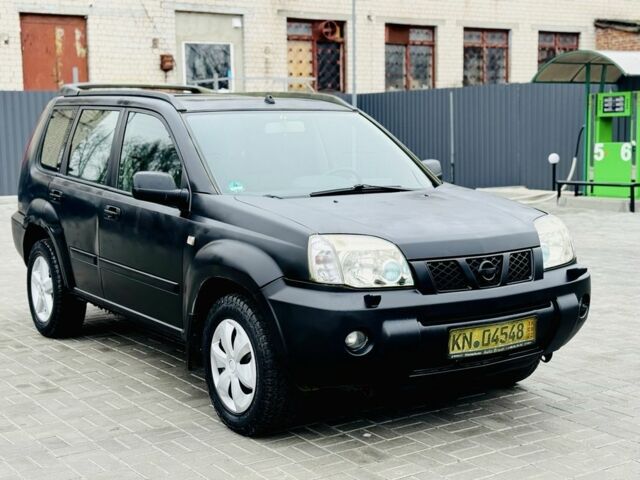 Чорний Ніссан ІксТрейл, об'ємом двигуна 0 л та пробігом 200 тис. км за 2999 $, фото 15 на Automoto.ua