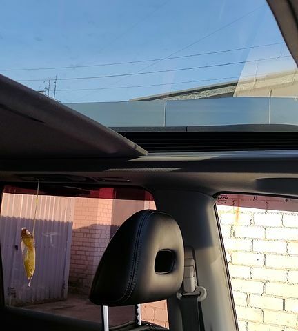 Черный Ниссан ИксТрейл, объемом двигателя 2 л и пробегом 205 тыс. км за 7800 $, фото 5 на Automoto.ua