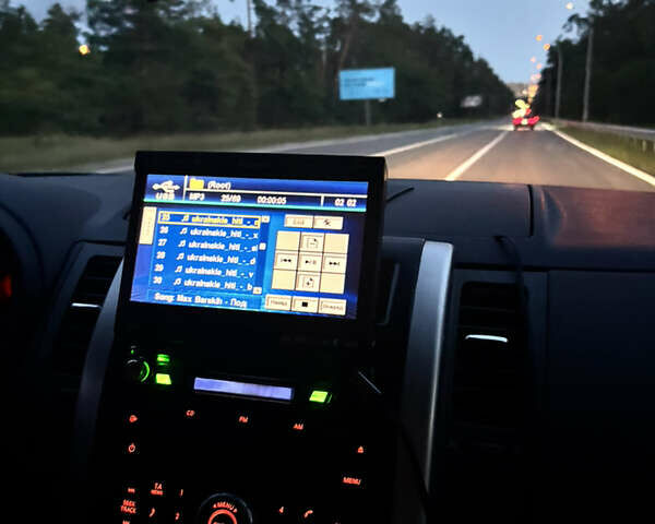 Чорний Ніссан ІксТрейл, об'ємом двигуна 2.49 л та пробігом 233 тис. км за 10500 $, фото 6 на Automoto.ua