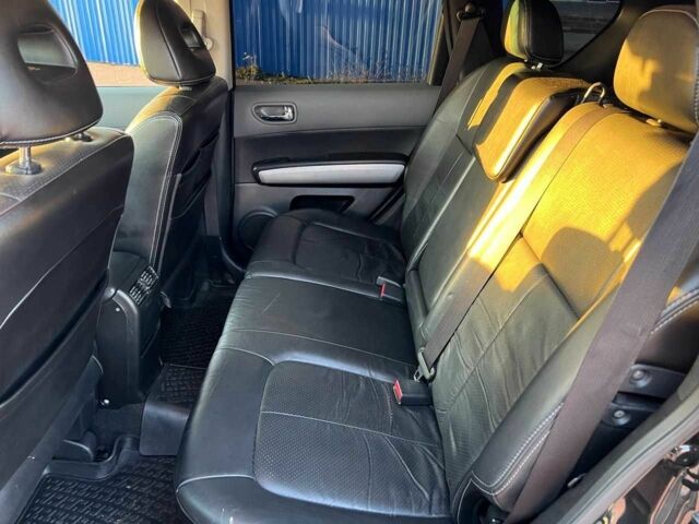 Чорний Ніссан ІксТрейл, об'ємом двигуна 2.5 л та пробігом 223 тис. км за 9172 $, фото 11 на Automoto.ua