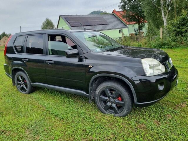 Чорний Ніссан ІксТрейл, об'ємом двигуна 0 л та пробігом 240 тис. км за 2800 $, фото 4 на Automoto.ua