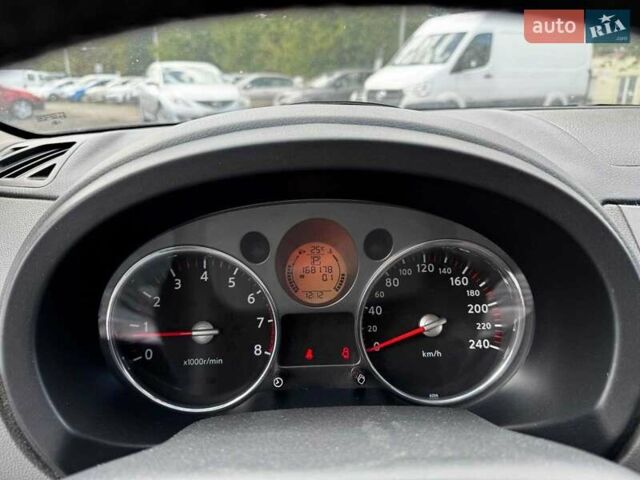 Черный Ниссан ИксТрейл, объемом двигателя 2.5 л и пробегом 166 тыс. км за 8680 $, фото 16 на Automoto.ua