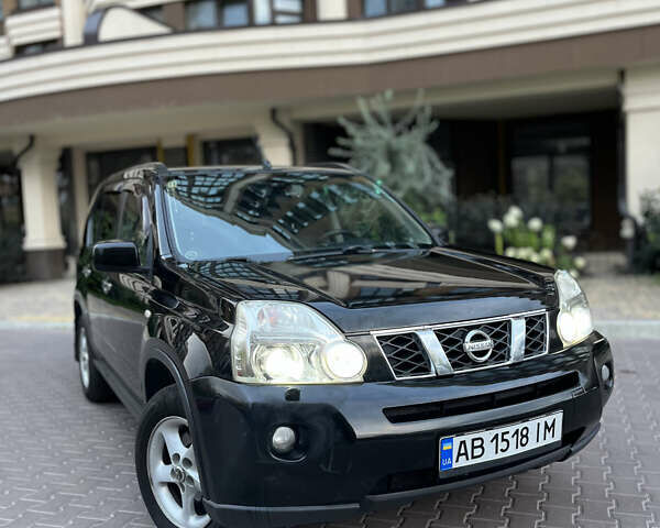 Чорний Ніссан ІксТрейл, об'ємом двигуна 2.49 л та пробігом 270 тис. км за 8900 $, фото 3 на Automoto.ua