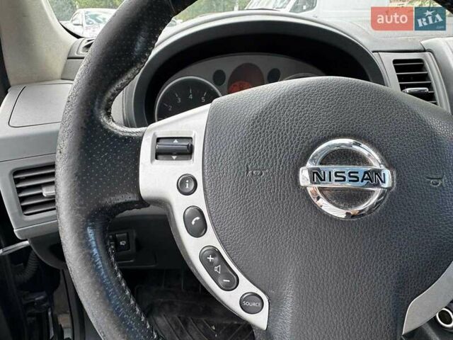 Черный Ниссан ИксТрейл, объемом двигателя 2.5 л и пробегом 166 тыс. км за 8680 $, фото 14 на Automoto.ua