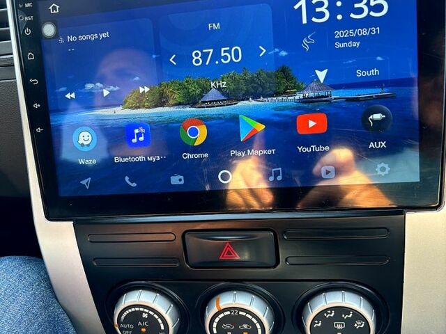 Черный Ниссан ИксТрейл, объемом двигателя 2.5 л и пробегом 199 тыс. км за 8800 $, фото 7 на Automoto.ua