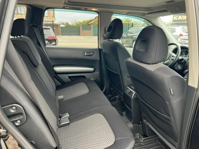 Черный Ниссан ИксТрейл, объемом двигателя 2 л и пробегом 148 тыс. км за 10750 $, фото 14 на Automoto.ua