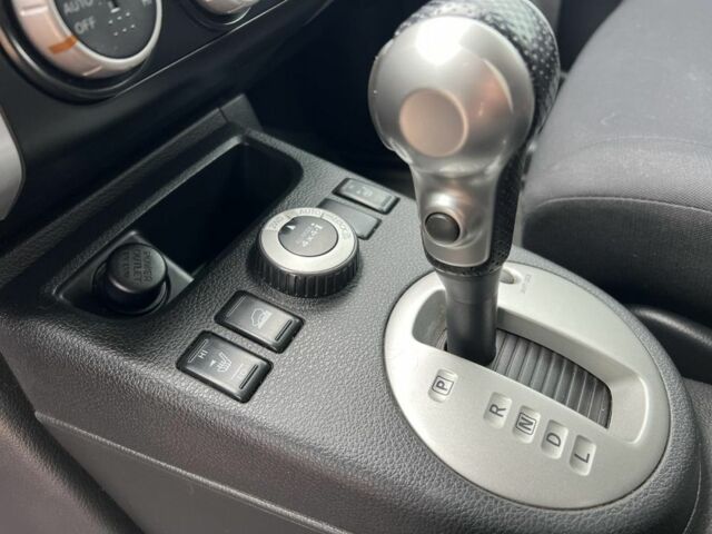 Черный Ниссан ИксТрейл, объемом двигателя 2 л и пробегом 148 тыс. км за 10750 $, фото 16 на Automoto.ua