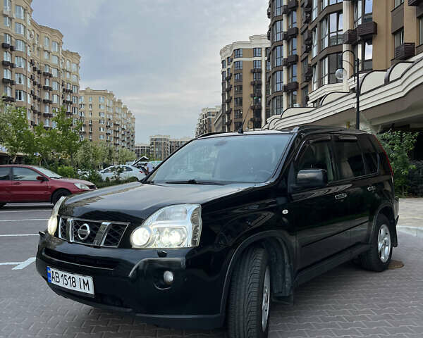 Чорний Ніссан ІксТрейл, об'ємом двигуна 2.49 л та пробігом 270 тис. км за 8900 $, фото 2 на Automoto.ua