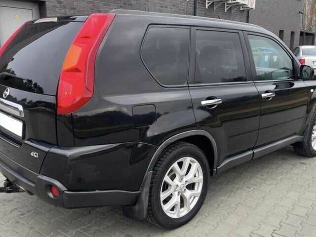 Чорний Ніссан ІксТрейл, об'ємом двигуна 2 л та пробігом 200 тис. км за 3316 $, фото 2 на Automoto.ua