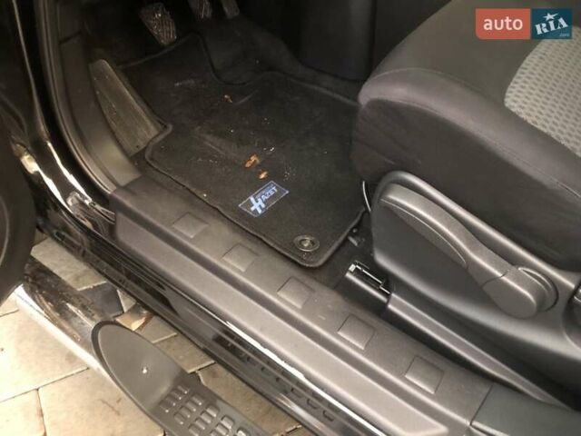 Чорний Ніссан ІксТрейл, об'ємом двигуна 2 л та пробігом 223 тис. км за 8999 $, фото 1 на Automoto.ua