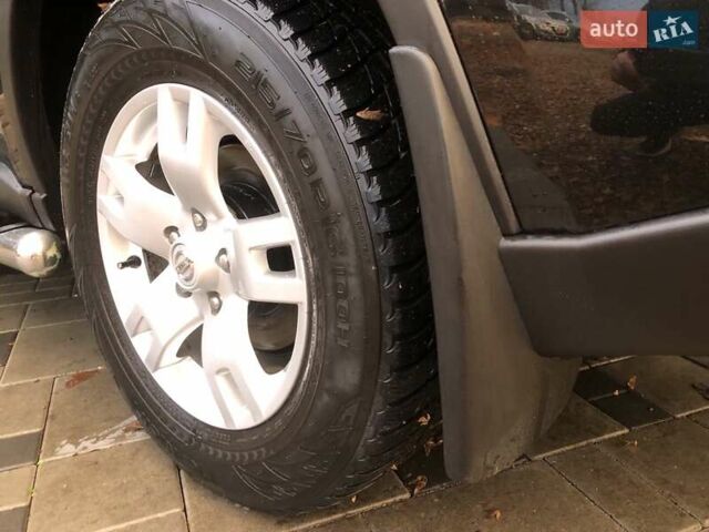 Чорний Ніссан ІксТрейл, об'ємом двигуна 2 л та пробігом 223 тис. км за 8999 $, фото 15 на Automoto.ua