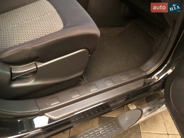 Чорний Ніссан ІксТрейл, об'ємом двигуна 2 л та пробігом 223 тис. км за 8999 $, фото 16 на Automoto.ua