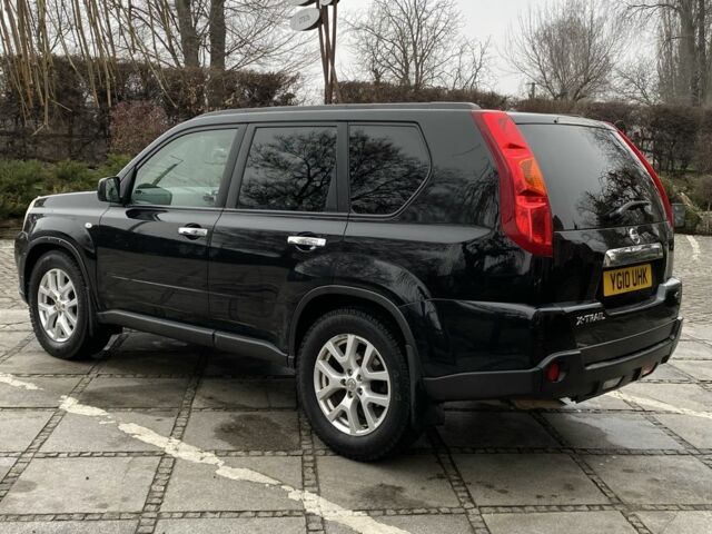 Чорний Ніссан ІксТрейл, об'ємом двигуна 2 л та пробігом 162 тис. км за 4950 $, фото 6 на Automoto.ua