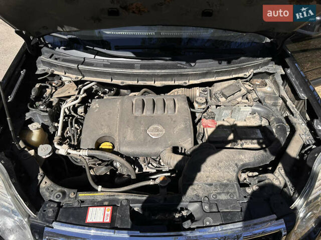 Черный Ниссан ИксТрейл, объемом двигателя 2 л и пробегом 226 тыс. км за 13000 $, фото 15 на Automoto.ua