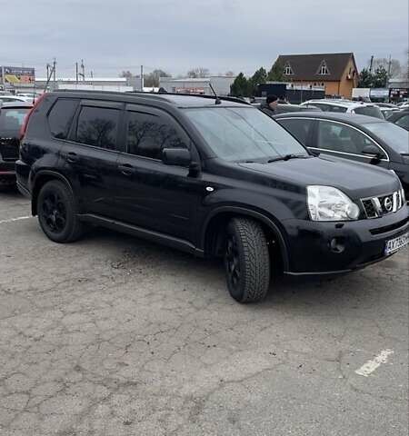 Чорний Ніссан ІксТрейл, об'ємом двигуна 2 л та пробігом 280 тис. км за 9500 $, фото 1 на Automoto.ua