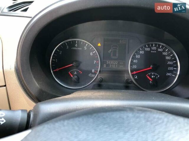 Черный Ниссан ИксТрейл, объемом двигателя 2.49 л и пробегом 343 тыс. км за 8500 $, фото 12 на Automoto.ua
