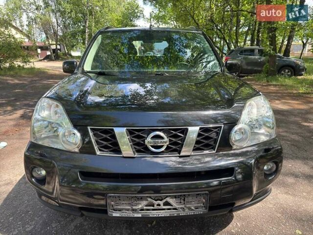Чорний Ніссан ІксТрейл, об'ємом двигуна 2 л та пробігом 159 тис. км за 10600 $, фото 5 на Automoto.ua