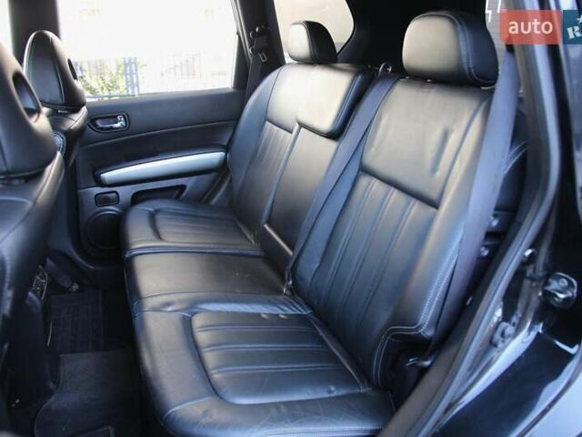 Черный Ниссан ИксТрейл, объемом двигателя 2 л и пробегом 213 тыс. км за 11999 $, фото 7 на Automoto.ua