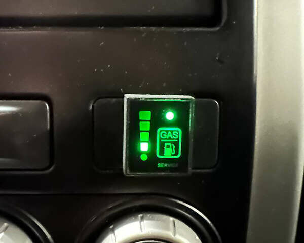 Черный Ниссан ИксТрейл, объемом двигателя 2 л и пробегом 183 тыс. км за 10500 $, фото 25 на Automoto.ua