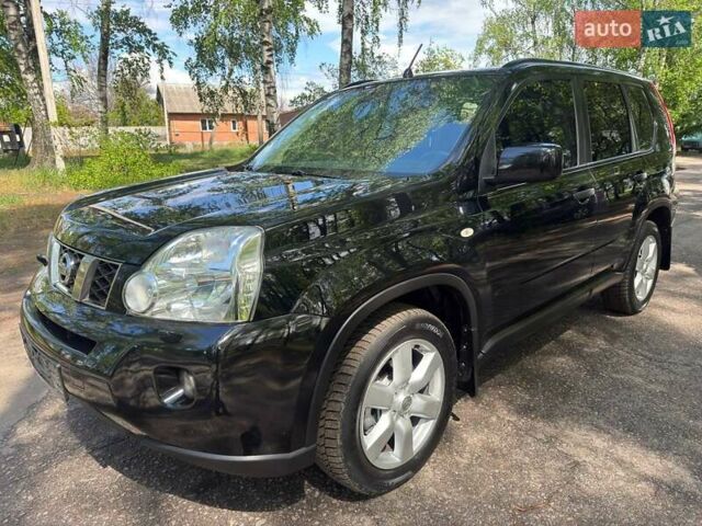 Чорний Ніссан ІксТрейл, об'ємом двигуна 2 л та пробігом 159 тис. км за 10600 $, фото 7 на Automoto.ua