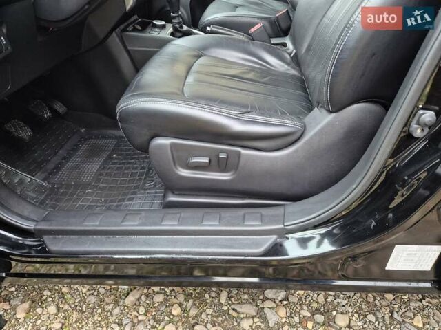 Чорний Ніссан ІксТрейл, об'ємом двигуна 2 л та пробігом 226 тис. км за 12300 $, фото 17 на Automoto.ua