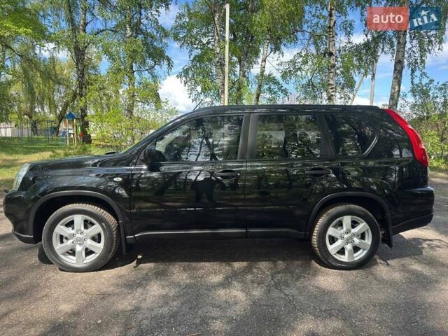 Чорний Ніссан ІксТрейл, об'ємом двигуна 2 л та пробігом 159 тис. км за 10600 $, фото 10 на Automoto.ua