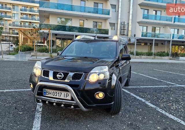Чорний Ніссан ІксТрейл, об'ємом двигуна 2 л та пробігом 179 тис. км за 12500 $, фото 12 на Automoto.ua