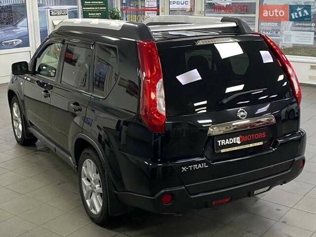 Чорний Ніссан ІксТрейл, об'ємом двигуна 2 л та пробігом 54 тис. км за 15490 $, фото 12 на Automoto.ua