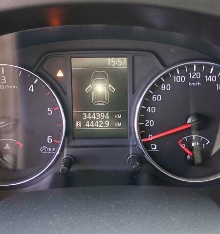 Чорний Ніссан ІксТрейл, об'ємом двигуна 2 л та пробігом 344 тис. км за 12500 $, фото 13 на Automoto.ua