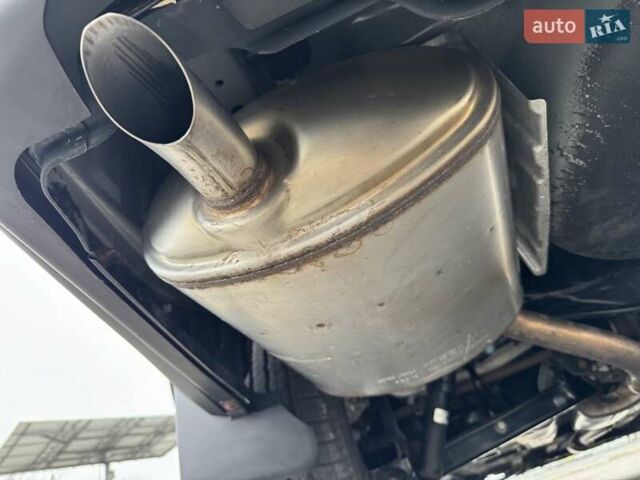 Черный Ниссан ИксТрейл, объемом двигателя 2 л и пробегом 11 тыс. км за 18500 $, фото 71 на Automoto.ua