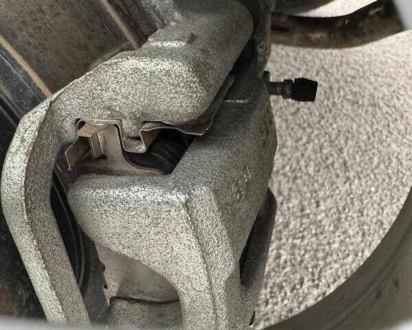 Черный Ниссан ИксТрейл, объемом двигателя 2 л и пробегом 11 тыс. км за 18500 $, фото 20 на Automoto.ua