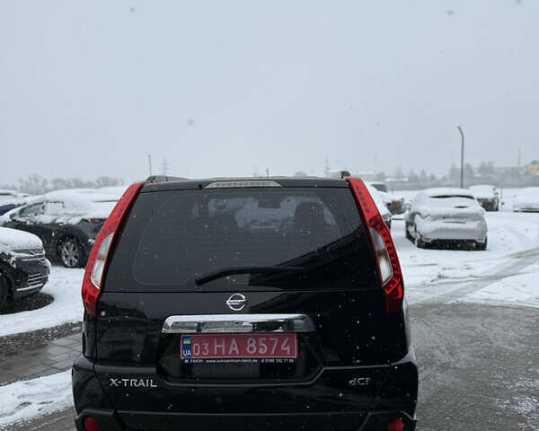 Черный Ниссан ИксТрейл, объемом двигателя 2 л и пробегом 258 тыс. км за 11999 $, фото 6 на Automoto.ua