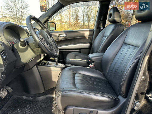 Чорний Ніссан ІксТрейл, об'ємом двигуна 2 л та пробігом 125 тис. км за 12999 $, фото 25 на Automoto.ua