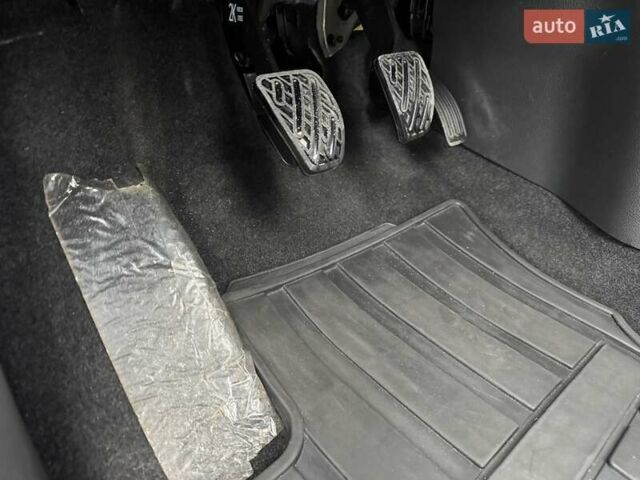 Черный Ниссан ИксТрейл, объемом двигателя 2 л и пробегом 11 тыс. км за 18500 $, фото 36 на Automoto.ua