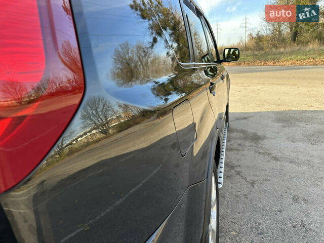 Чорний Ніссан ІксТрейл, об'ємом двигуна 2 л та пробігом 125 тис. км за 12999 $, фото 12 на Automoto.ua