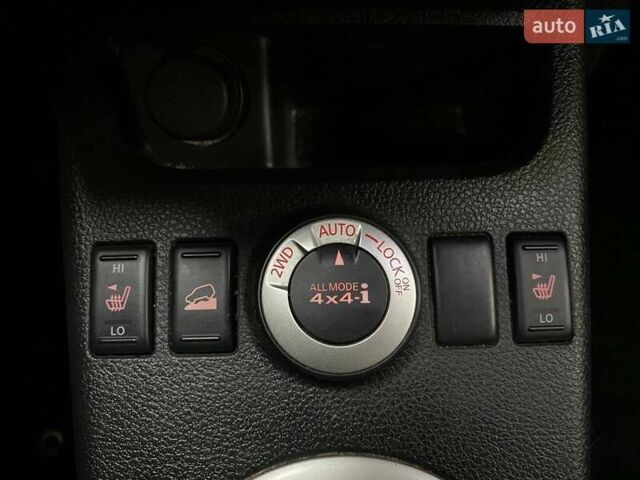 Чорний Ніссан ІксТрейл, об'ємом двигуна 2 л та пробігом 54 тис. км за 15490 $, фото 38 на Automoto.ua