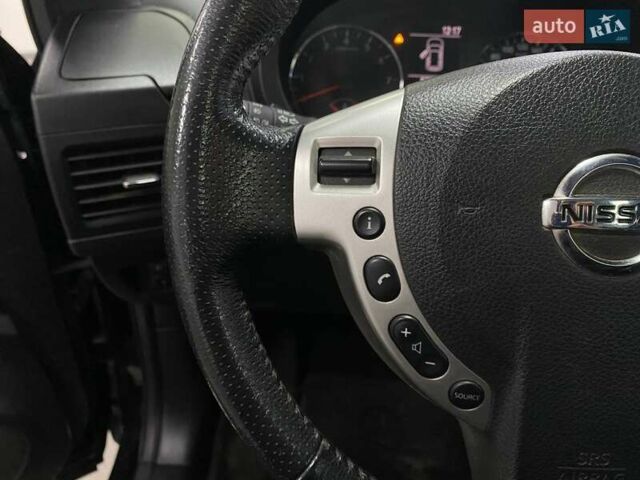 Чорний Ніссан ІксТрейл, об'ємом двигуна 2 л та пробігом 54 тис. км за 15490 $, фото 26 на Automoto.ua