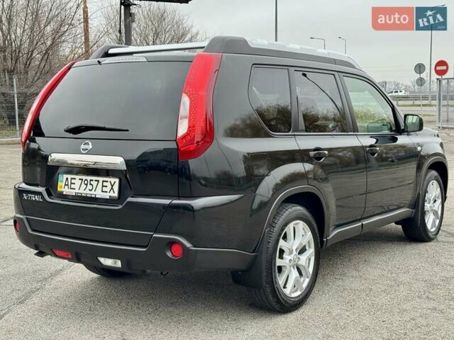 Черный Ниссан ИксТрейл, объемом двигателя 2 л и пробегом 11 тыс. км за 18500 $, фото 11 на Automoto.ua