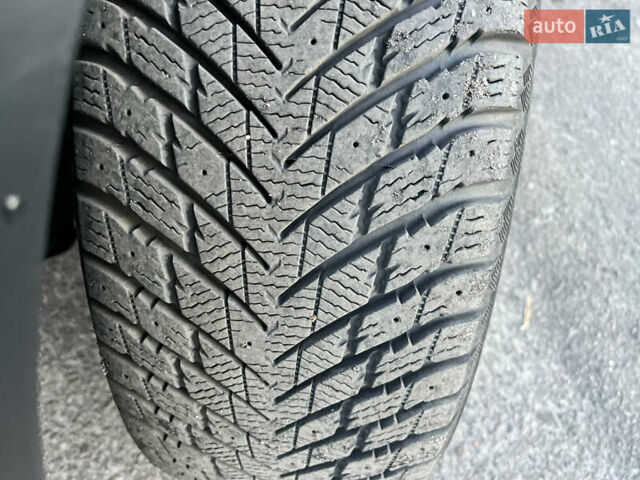 Ниссан ИксТрейл 2013 в Львове на Automoto.ua Черный Ниссан ИксТрейл, объемом двигателя 2 л и пробегом 359 тыс. км за 12300 $, фото 11 на Automoto.ua