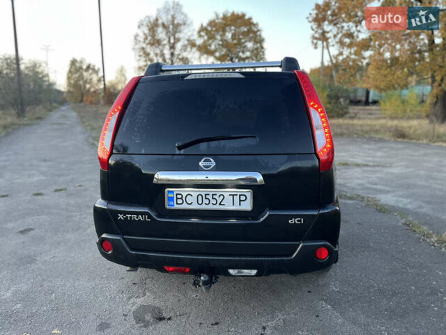 Ниссан ИксТрейл 2013 в Львове на Automoto.ua Черный Ниссан ИксТрейл, объемом двигателя 2 л и пробегом 359 тыс. км за 12300 $, фото 7 на Automoto.ua