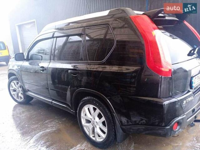 Черный Ниссан ИксТрейл, объемом двигателя 2 л и пробегом 230 тыс. км за 10400 $, фото 5 на Automoto.ua