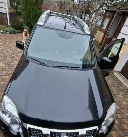 Черный Ниссан ИксТрейл, объемом двигателя 2 л и пробегом 213 тыс. км за 11950 $, фото 12 на Automoto.ua