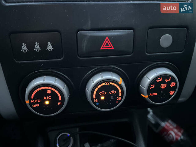 Ниссан ИксТрейл 2013 в Львове на Automoto.ua Черный Ниссан ИксТрейл, объемом двигателя 2 л и пробегом 359 тыс. км за 12300 $, фото 17 на Automoto.ua