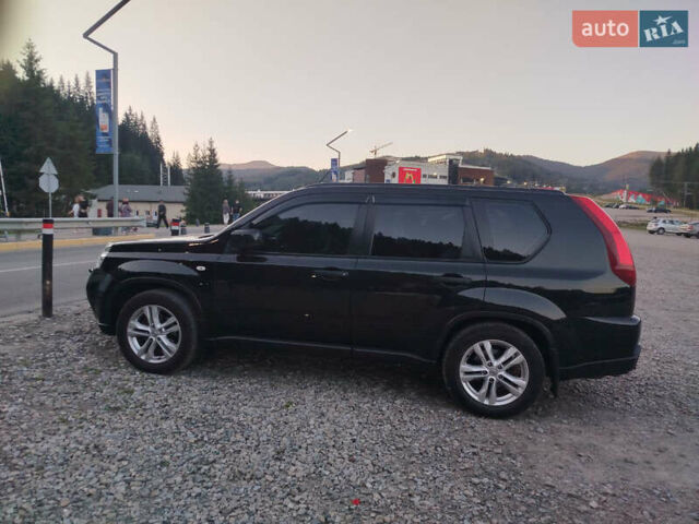 Чорний Ніссан ІксТрейл, об'ємом двигуна 2 л та пробігом 190 тис. км за 11700 $, фото 8 на Automoto.ua
