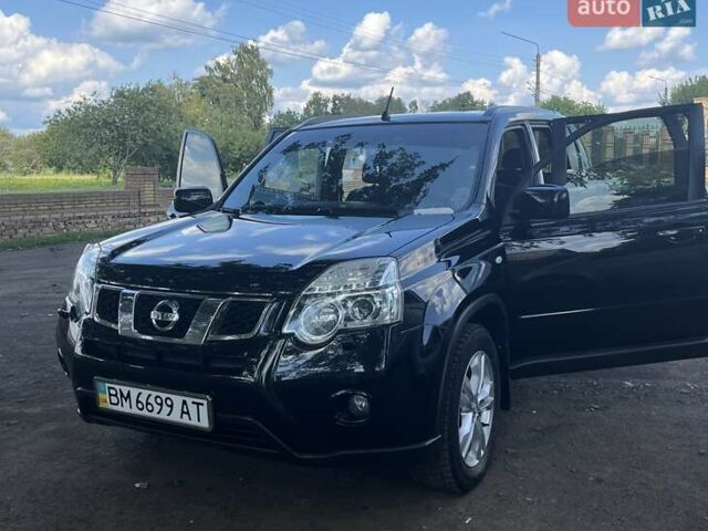 Ниссан ИксТрейл 2013 в Конотопе на Automoto.ua Черный Ниссан ИксТрейл, объемом двигателя 2.49 л и пробегом 225 тыс. км за 12500 $, фото 7 на Automoto.ua