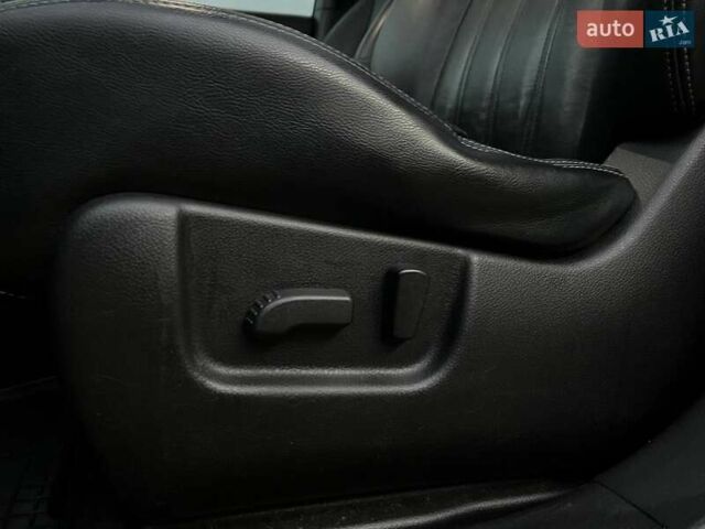 Черный Ниссан ИксТрейл, объемом двигателя 2 л и пробегом 250 тыс. км за 12990 $, фото 18 на Automoto.ua