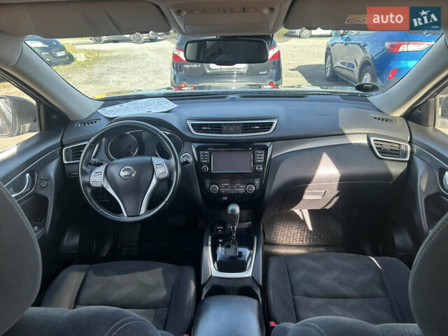 Чорний Ніссан ІксТрейл, об'ємом двигуна 1.6 л та пробігом 221 тис. км за 15800 $, фото 14 на Automoto.ua
