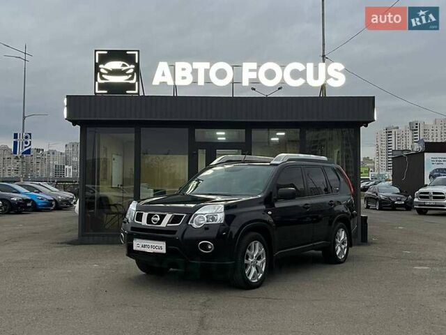 Черный Ниссан ИксТрейл, объемом двигателя 2 л и пробегом 250 тыс. км за 12990 $, фото 3 на Automoto.ua