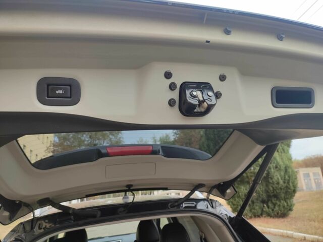 Черный Ниссан ИксТрейл, объемом двигателя 1.6 л и пробегом 223 тыс. км за 15000 $, фото 23 на Automoto.ua